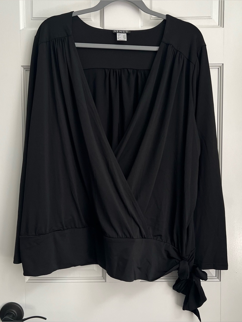 Venus Black V-Neck Wrap Tie-Front Blouse Women's Size 2X